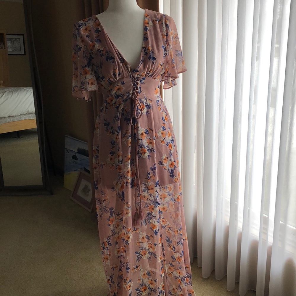 Flying Tomato maxi dress